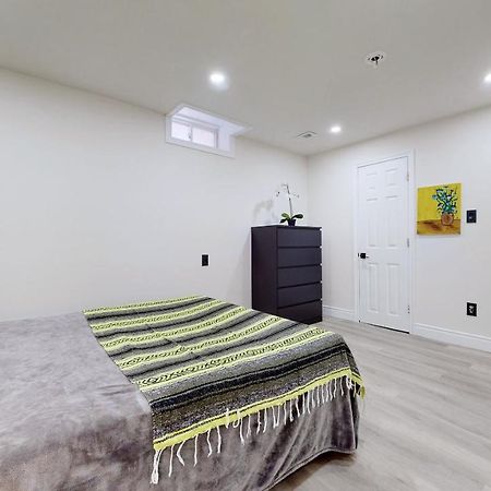 فوغان Stunning 2Br Lower Level Unit المظهر الخارجي الصورة