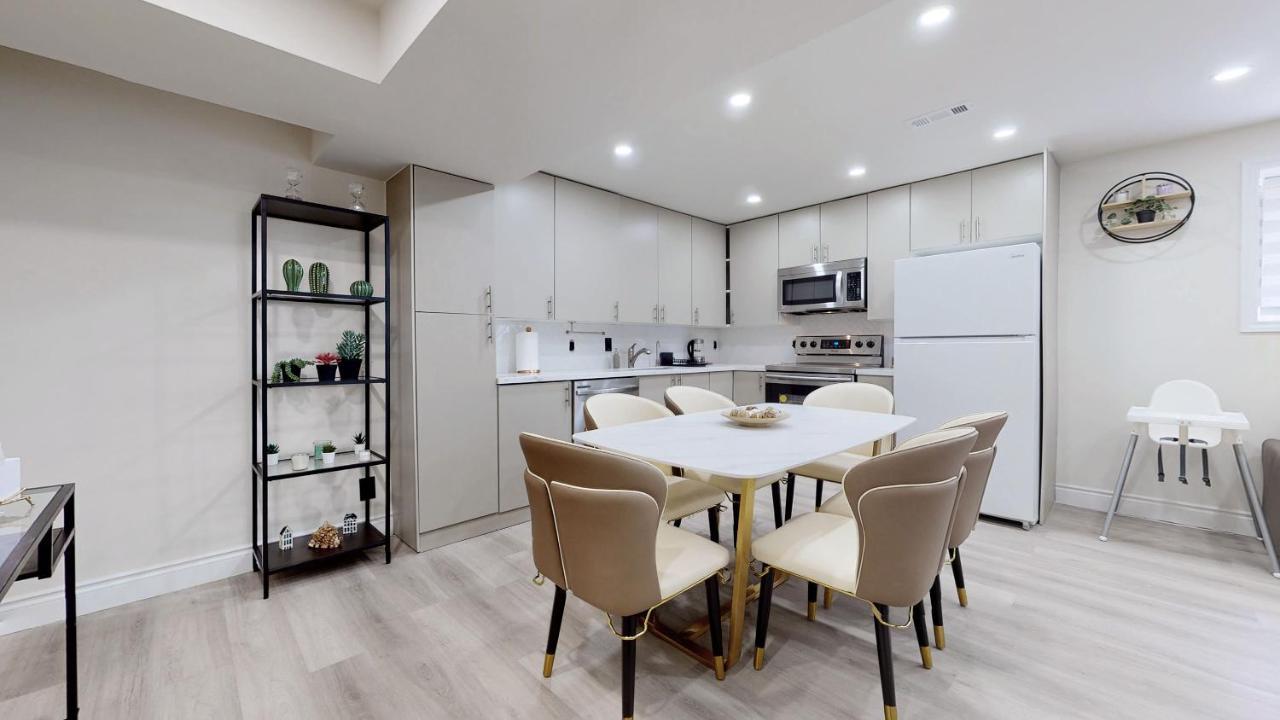 فوغان Stunning 2Br Lower Level Unit المظهر الخارجي الصورة